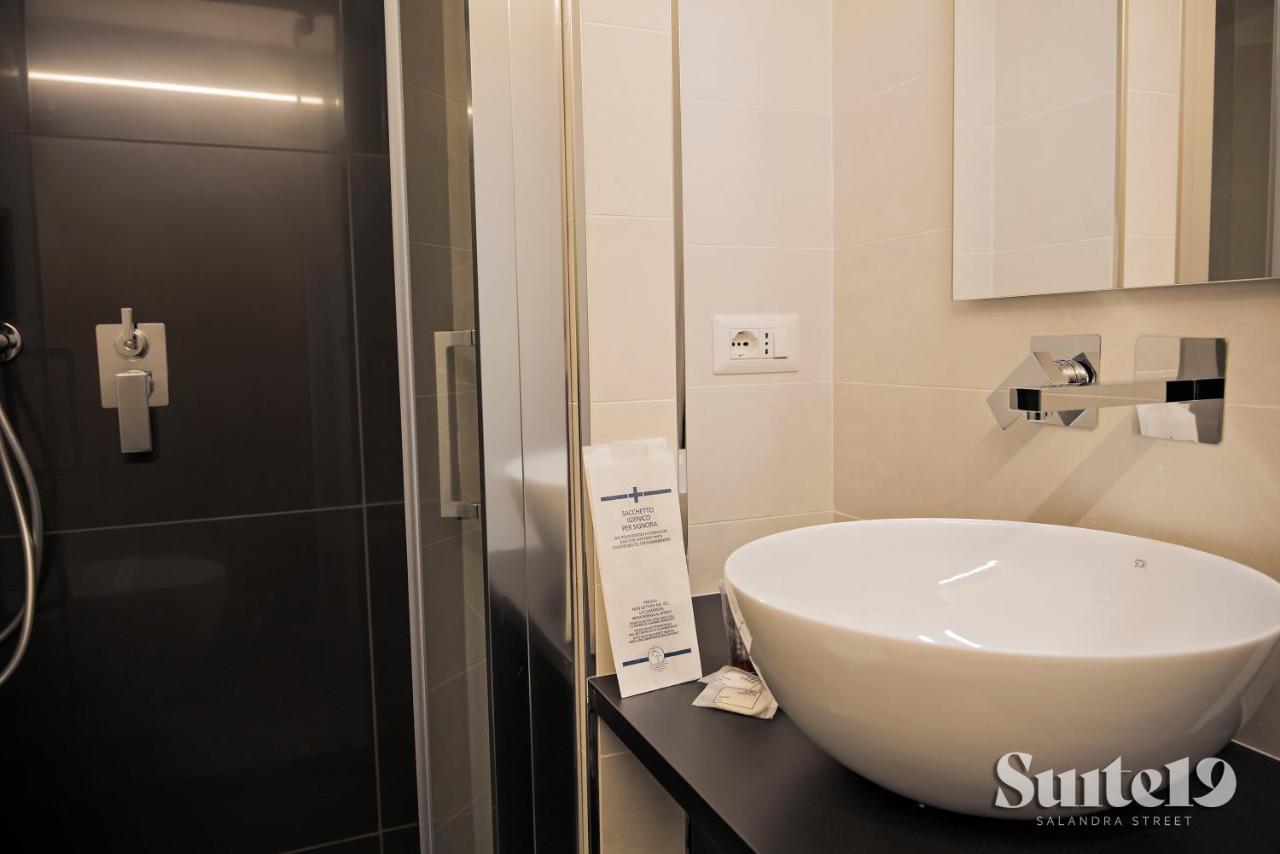 Suite19Бари Экстерьер фото